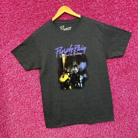 Prince the Revolution Purple Rain Album Funk Rock Band Tee M - Picture 3 of 4